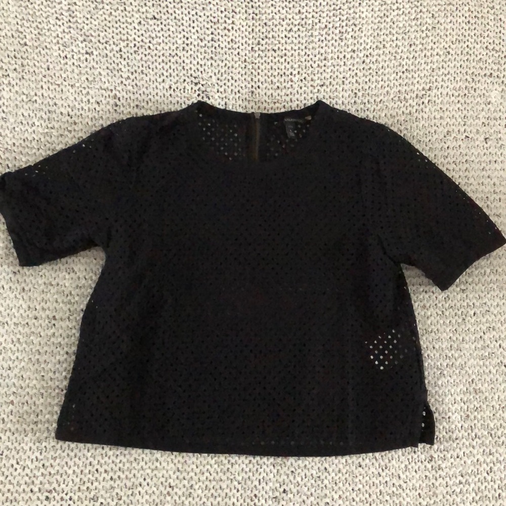 Black cropped top